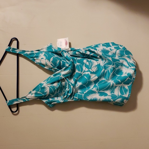 croft & barrow Other - Croft & Barrow Aqua One Piece Swimsuit